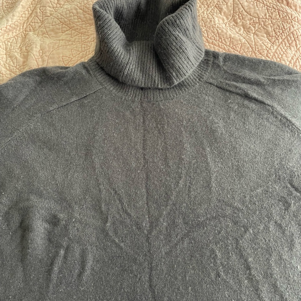 Athleta mocha brown Turtleneck Sweater